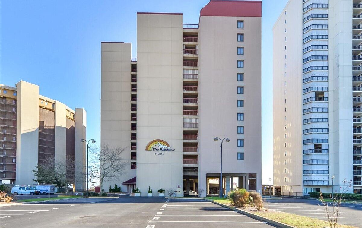 Rainbow condo Ocean City